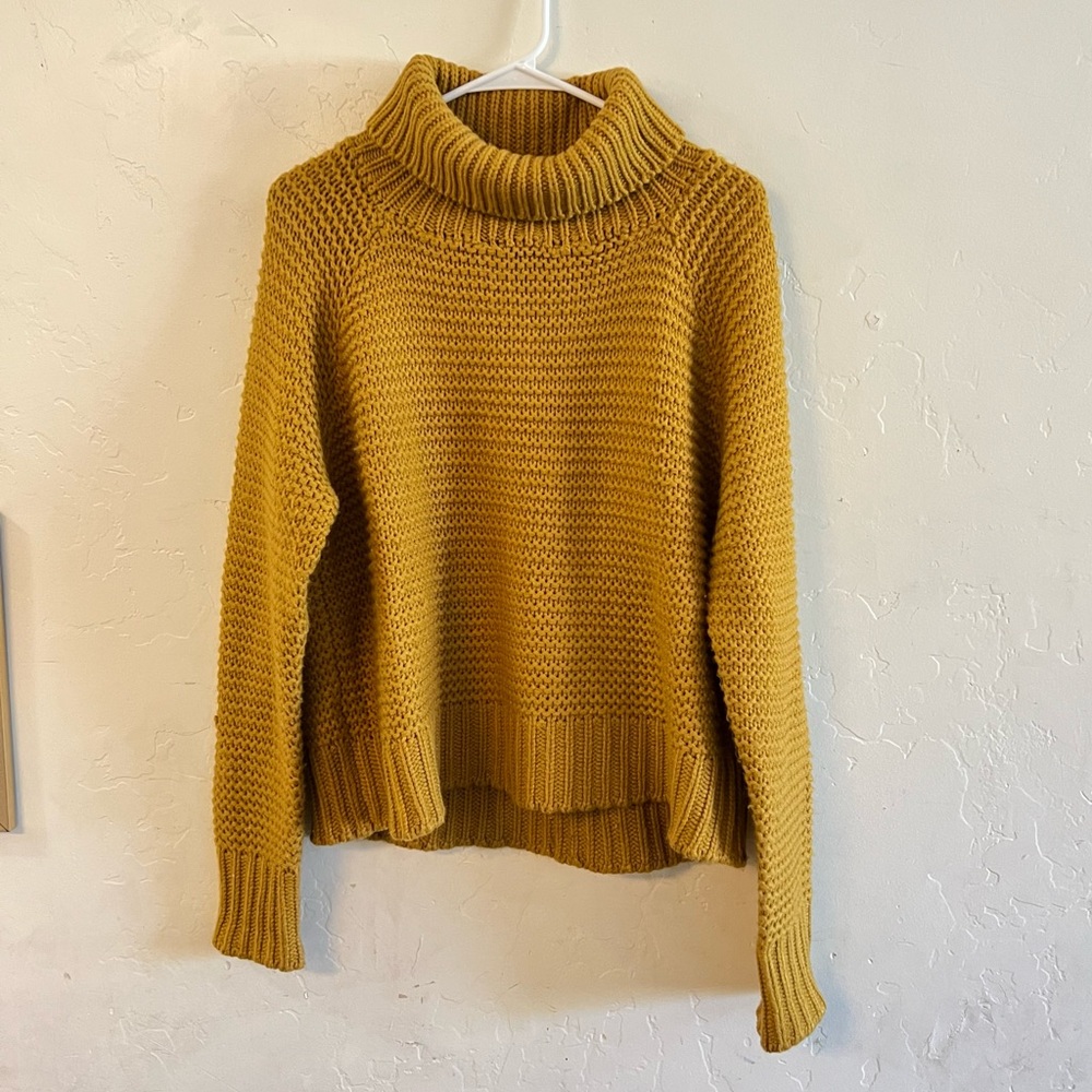 RD Style Mustard Yellow Chunky Knit Turtleneck Sweater Large